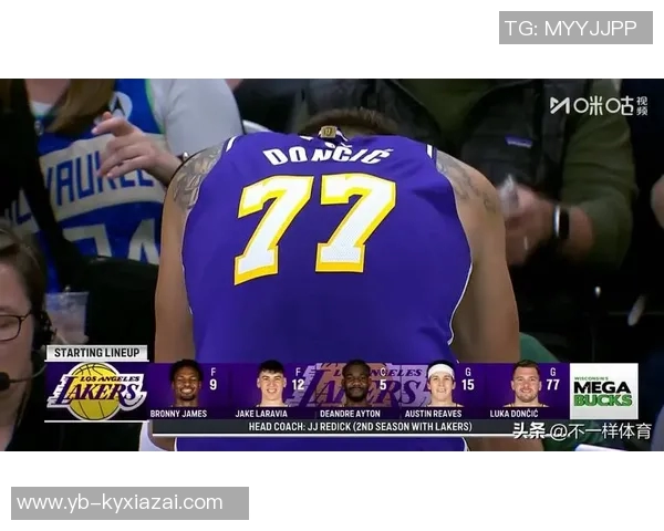 特纳状态低迷12投仅中3三分球表现惨淡仅得14分7篮板2助攻